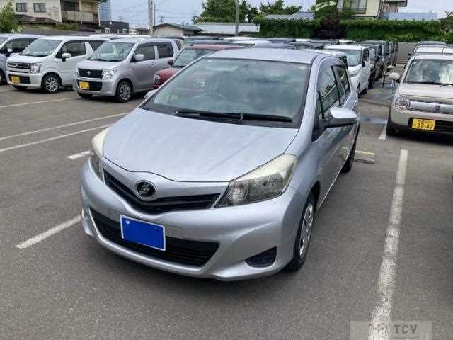 2013 Toyota Vitz