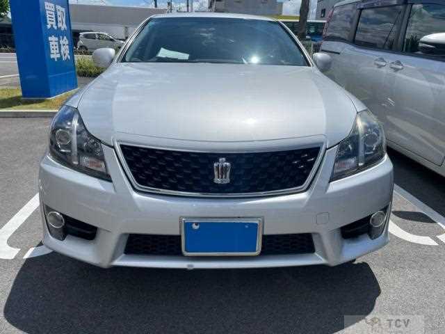2011 Toyota Crown