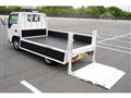 2017 Isuzu Elf Truck
