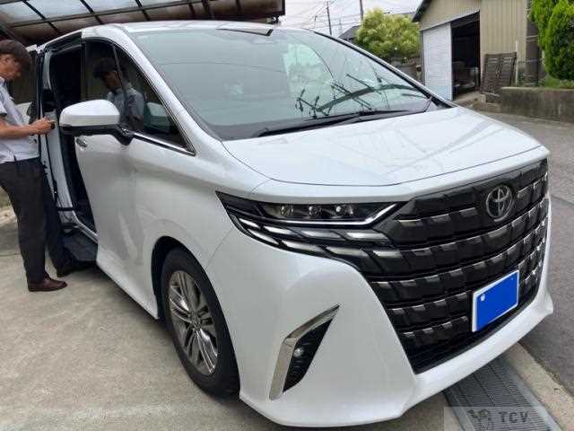 2024 Toyota Alphard G