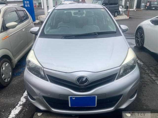 2011 Toyota Vitz