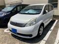 2005 Toyota Isis