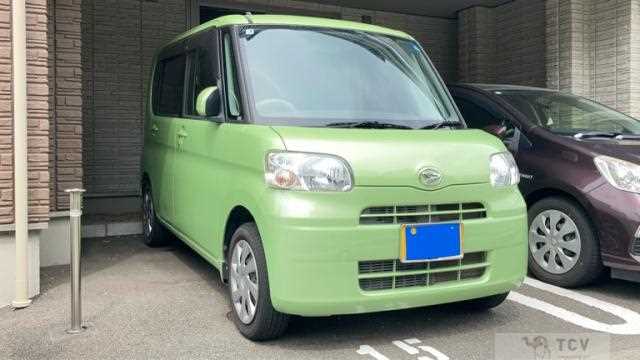 2011 Daihatsu Tanto