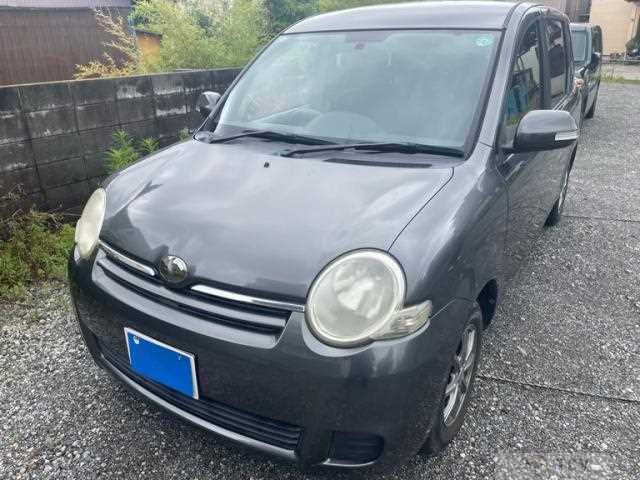 2009 Toyota Sienta