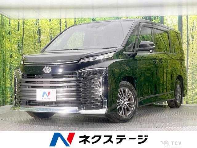 2022 Toyota Voxy