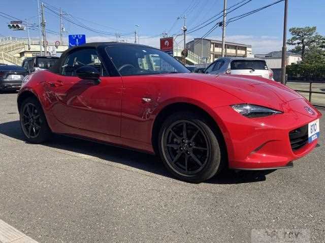 2017 Mazda Roadster
