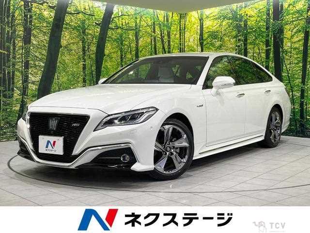 2018 Toyota Crown Hybrid