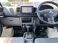 2013 Mitsubishi Minicab Van