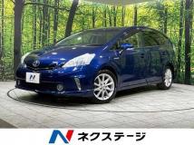 2012 Toyota PRIUS α
