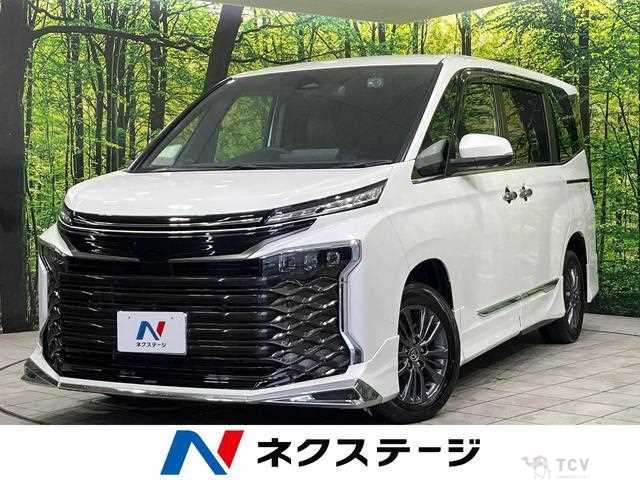 2025 Toyota Voxy