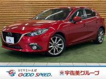 2015 Mazda Axela
