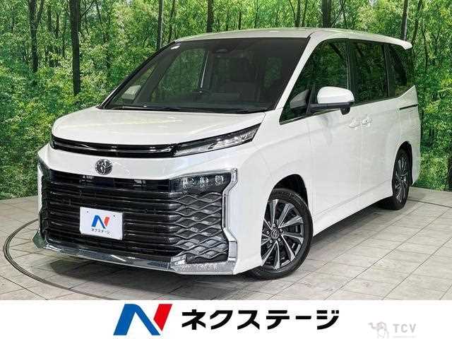 2023 Toyota Voxy