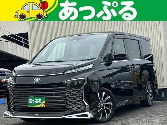 2024 Toyota Voxy