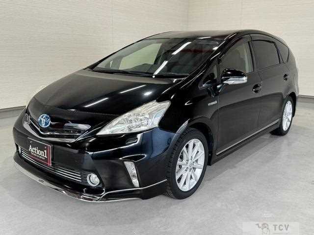 2013 Toyota PRIUS α