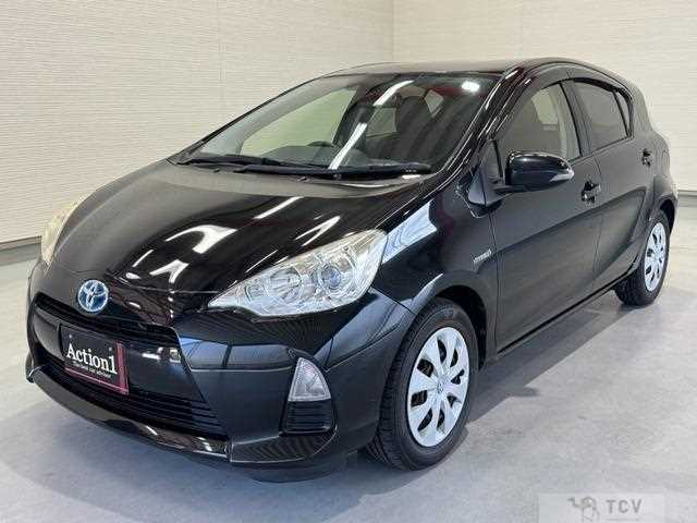 2013 Toyota AQUA