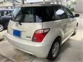 2005 Toyota IST