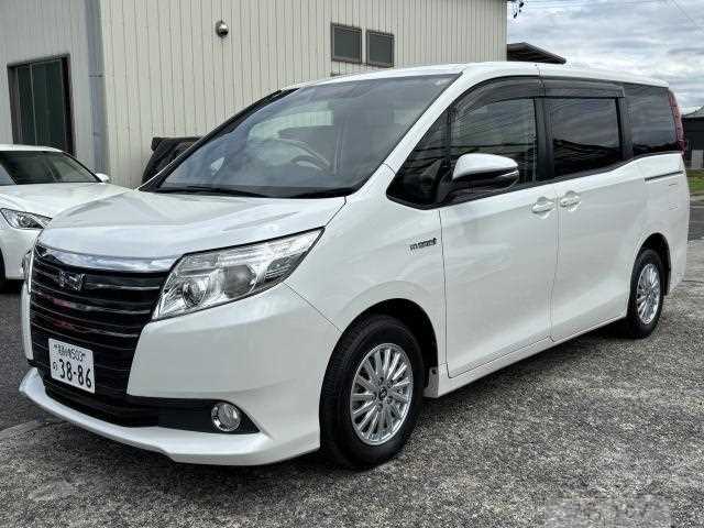 2014 Toyota Noah