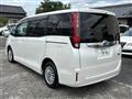 2014 Toyota Noah