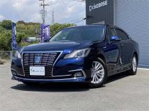 2017 Toyota Crown