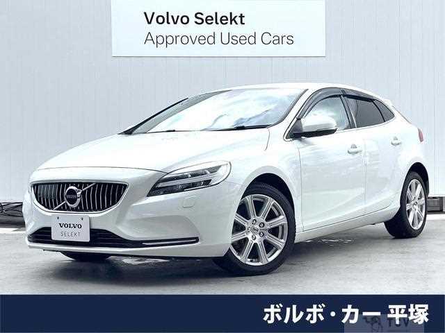 2019 Volvo V40