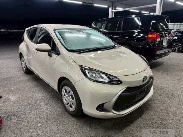 2023 Toyota AQUA