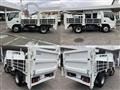 2010 Isuzu Elf Truck