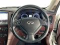 2012 Nissan SKYLINE CROSSOVER