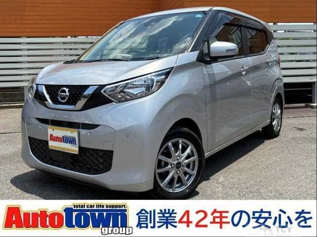 2022 Nissan Nissan Others
