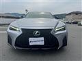 2021 Lexus IS