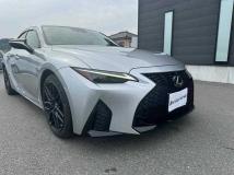 2021 Lexus IS
