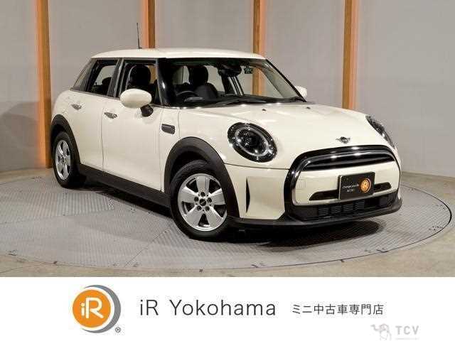 2021 BMW MINI