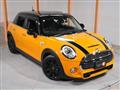 2017 BMW MINI