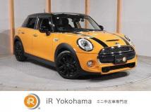 2017 BMW MINI