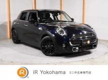 2021 BMW MINI