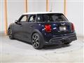 2022 BMW MINI