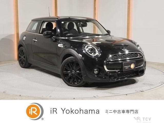 2021 BMW MINI