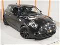 2021 BMW MINI