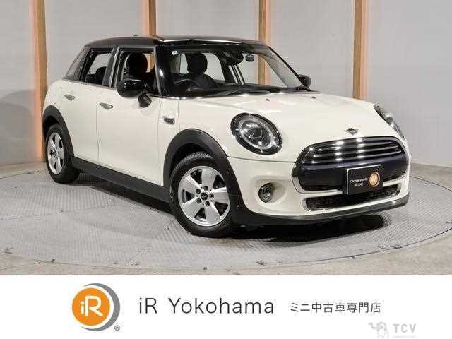 2020 BMW MINI