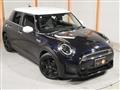 2022 BMW MINI