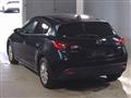 2016 Mazda Axela