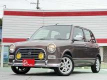 2001 Daihatsu Miragino