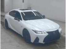2023 Lexus IS