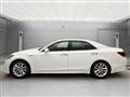 2013 Toyota Crown Hybrid
