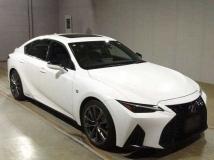 2020 Lexus IS