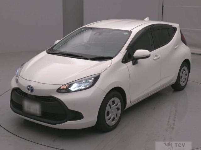 2024 Toyota AQUA