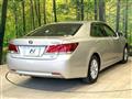 2013 Toyota Crown Hybrid