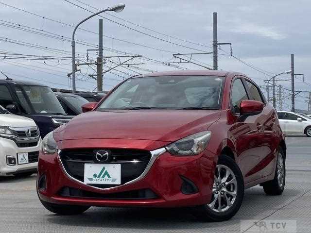 2017 Mazda Demio