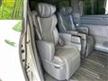 2023 Toyota Alphard Hybrid