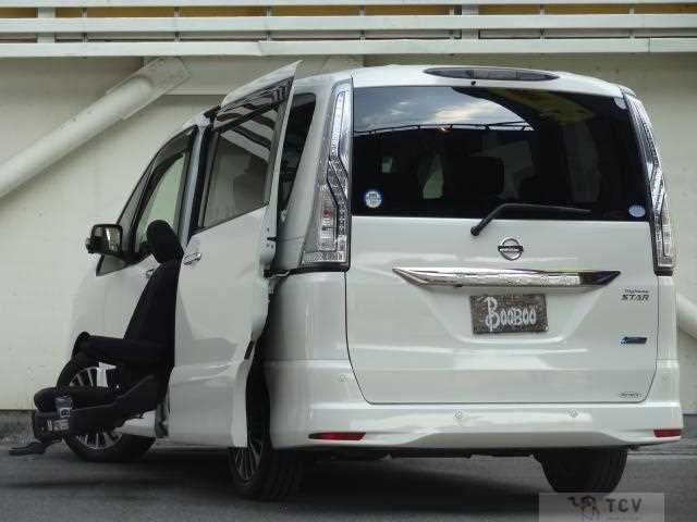 2015 Nissan Serena