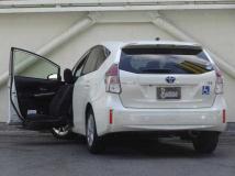 2015 Toyota PRIUS α
